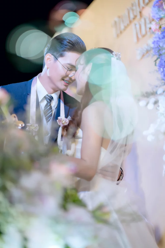 ช่วงเปิดตัวของคู่บ่าวสาวในงานเลี้ยง